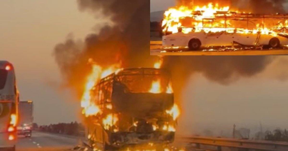 Autobús en llamas en la autopista Arco Norte, evacuación exitosa de pasajeros