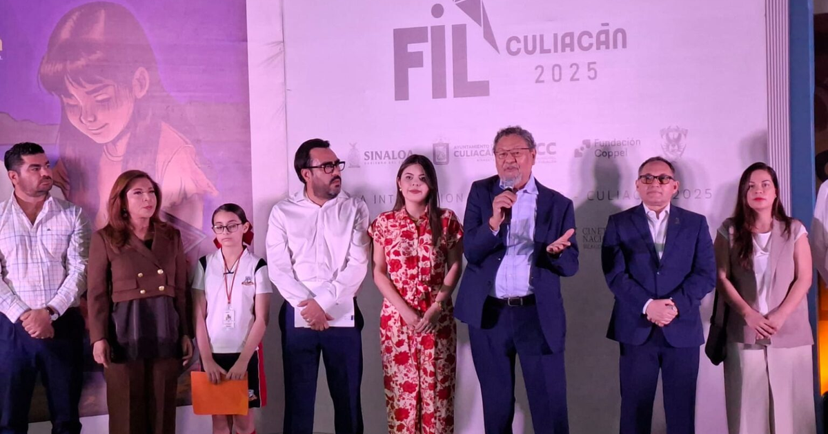 Inauguración de la FIL Culiacán 2025 con mural de niña y logo del evento