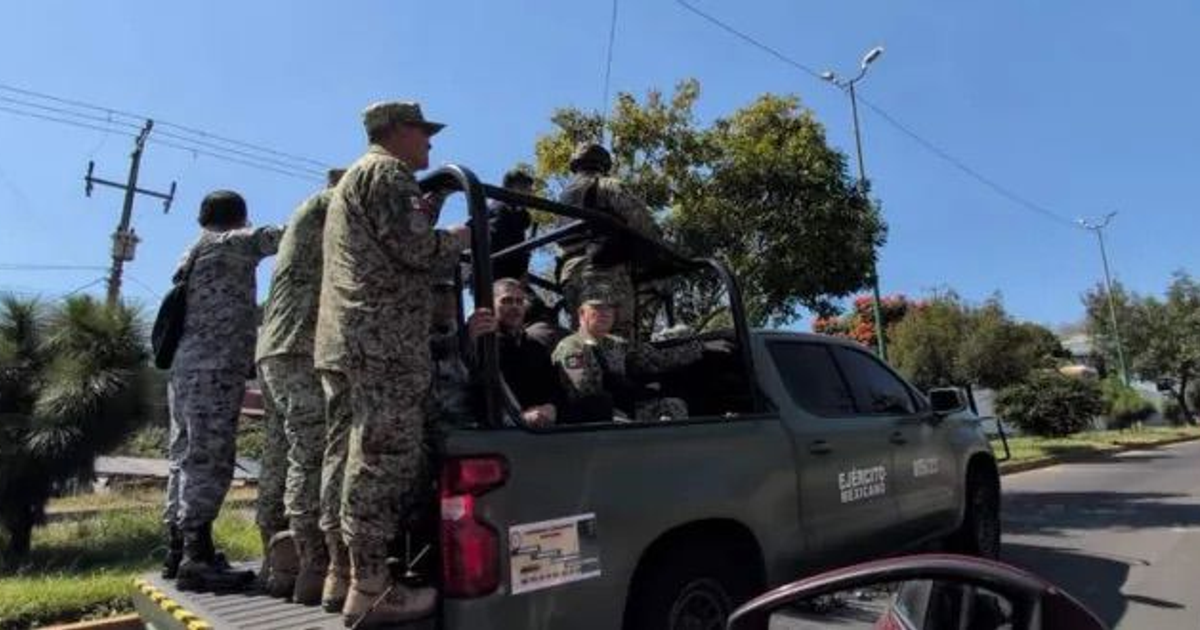 Vehículo militar en Uruapan durante supervisión de seguridad por Omar García Harfuch