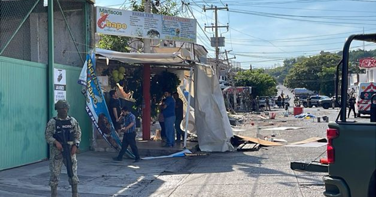 Soldado armado en calle de Culiacán tras incidente mortal en puesto de mariscos