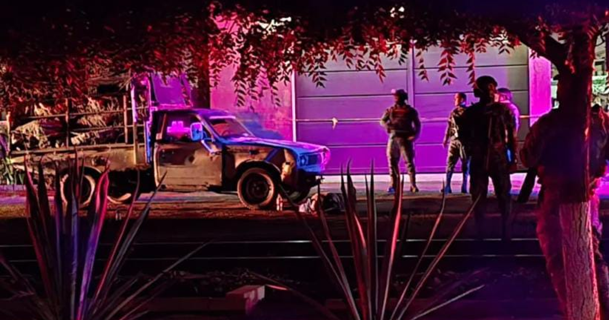 Intervención nocturna en Culiacán con fuerzas de seguridad y un vehículo Datsun
