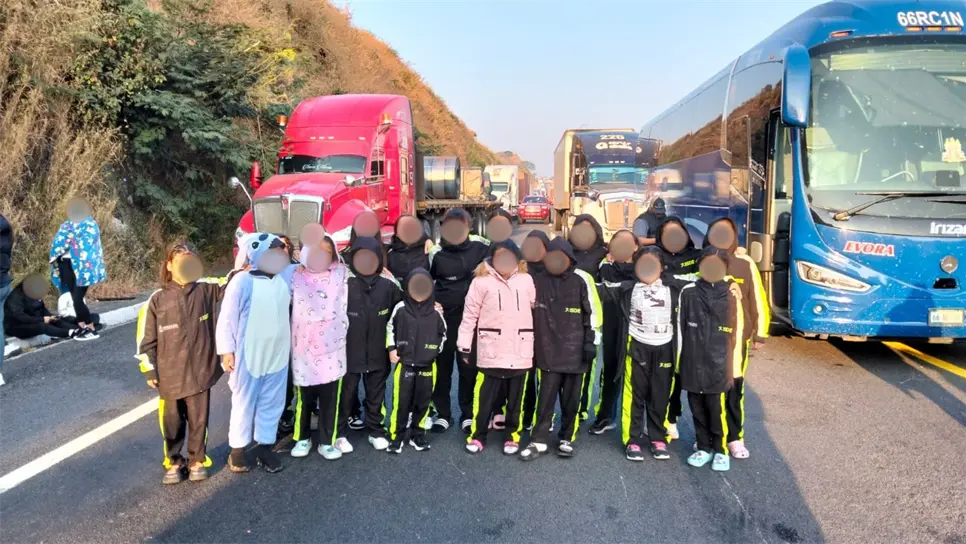 ayuda, comida, deporte en Sinaloa., niña