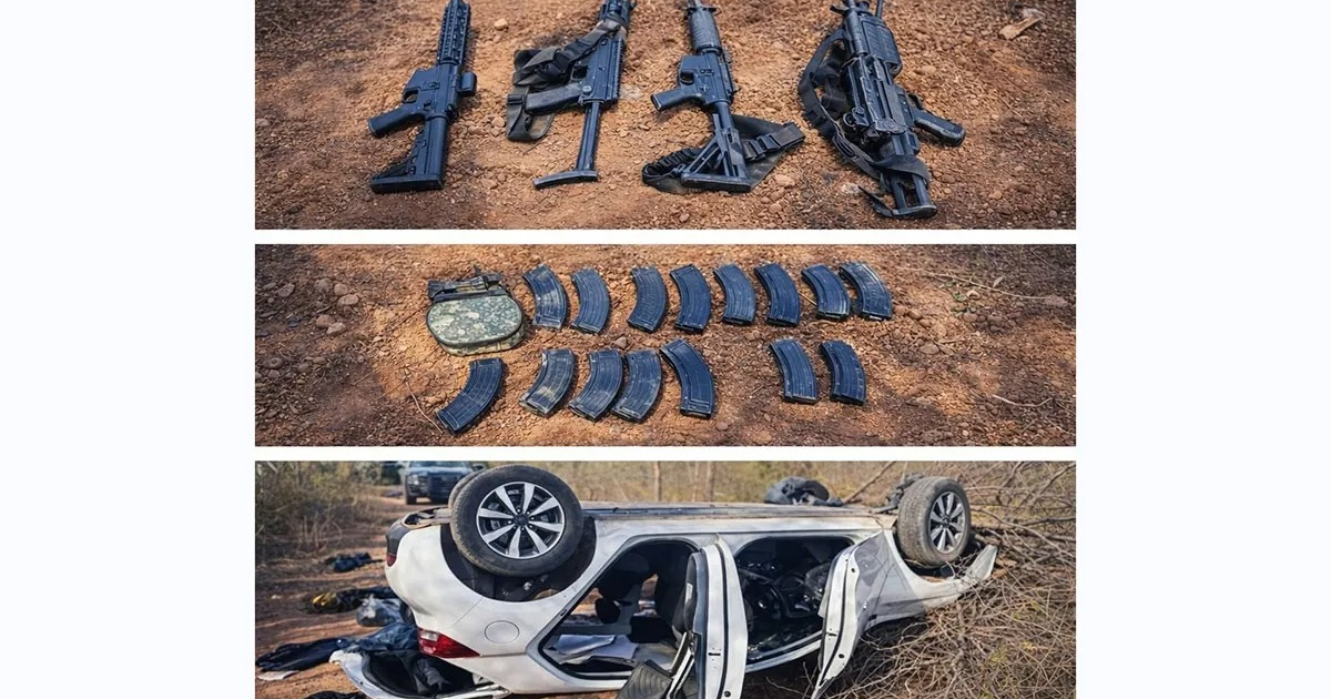 Armas y vehículo volcado tras operativo de seguridad en Tepuche, Sinaloa