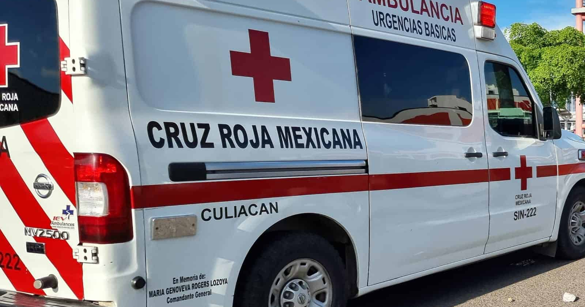 Ambulancia de la Cruz Roja Mexicana en Culiacán
