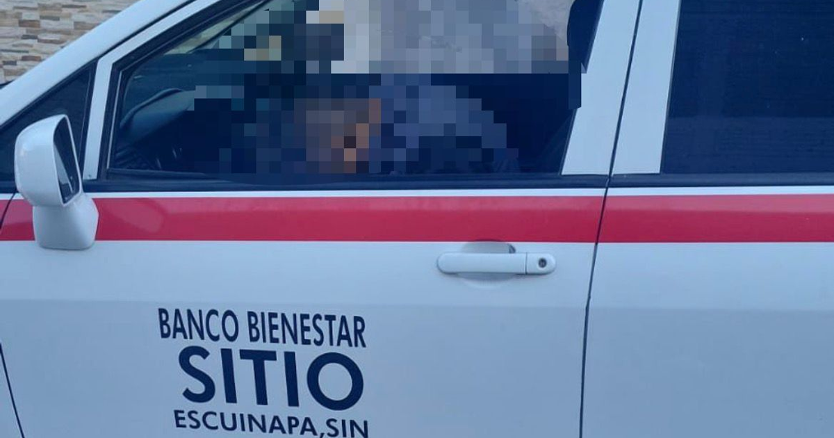 Vehículo del Banco Bienestar en Escuinapa con área borrosa, relacionado con un incidente armado en el municipio.