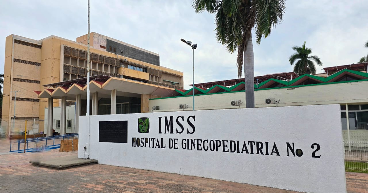 Fachada del Hospital Ginecopediatría No. 2 del IMSS en Los Mochis, epicentro del primer nacimiento de Navidad 2024.