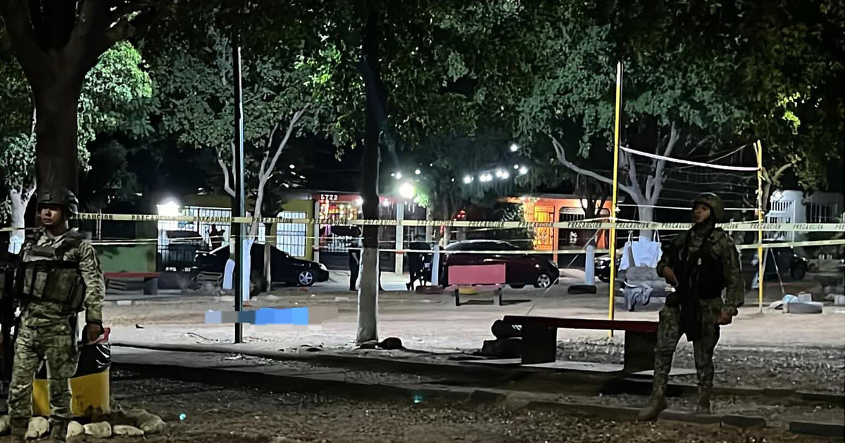 Soldados acordonan zona de homicidio nocturno en Culiacán
