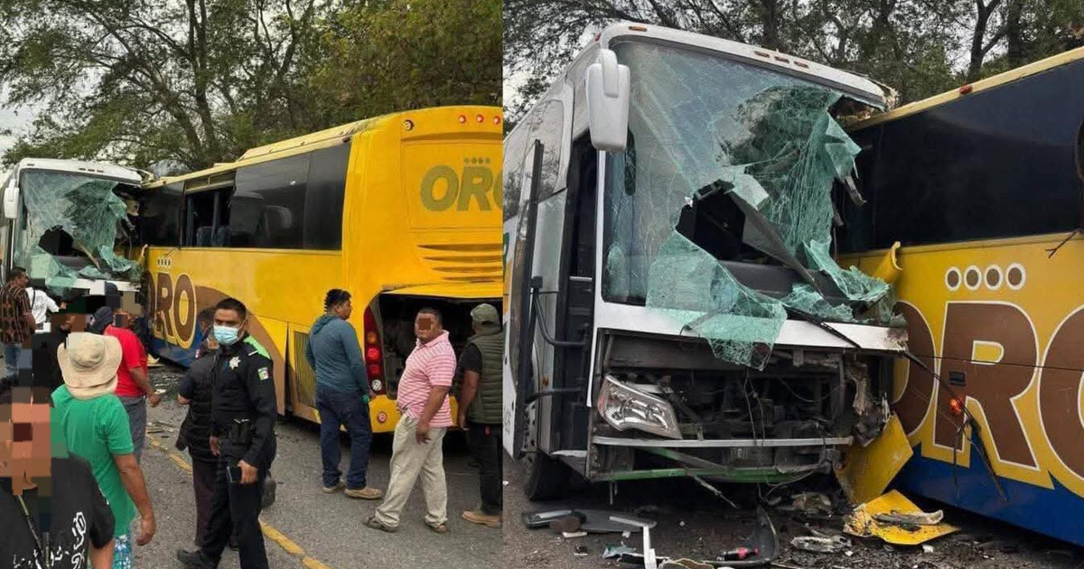 Accidente entre autobuses Oro y Sur en Ixcateopan, Guerrero, mostrando daños severos y personal de emergencia en la escena