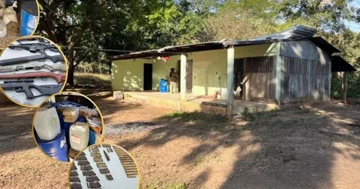 Casa rural con objetos implicados en actividad ilícita desmantelada por SEMAR en Petatlán.