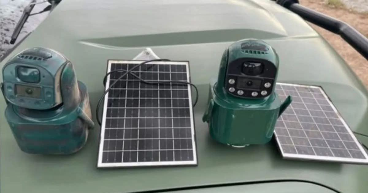 Dispositivos de videovigilancia conectados a paneles solares incautados en Sinaloa
