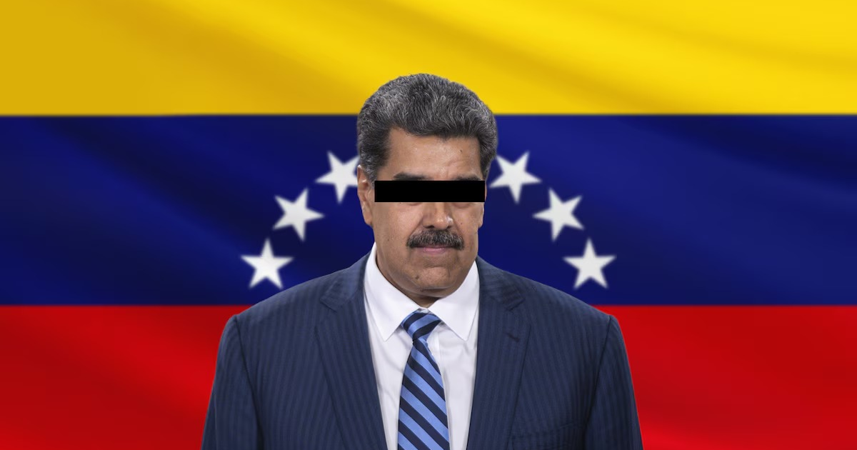 Persona frente a bandera de Venezuela en contexto de captura de Maduro