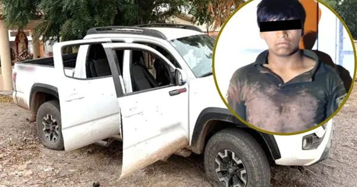 Camioneta blanca de doble cabina asegurada en operativo federal en El Bolillo, Sinaloa.