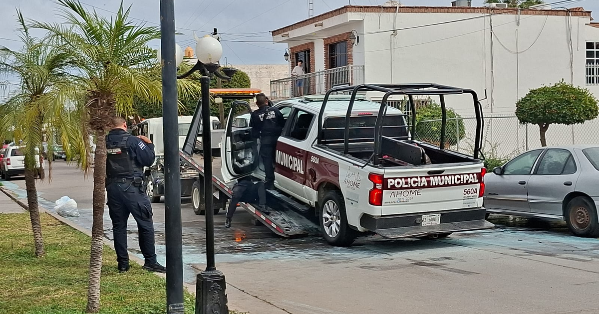 Retroceso de la patrulla 560A en Los Mochis tras conato de incendio.