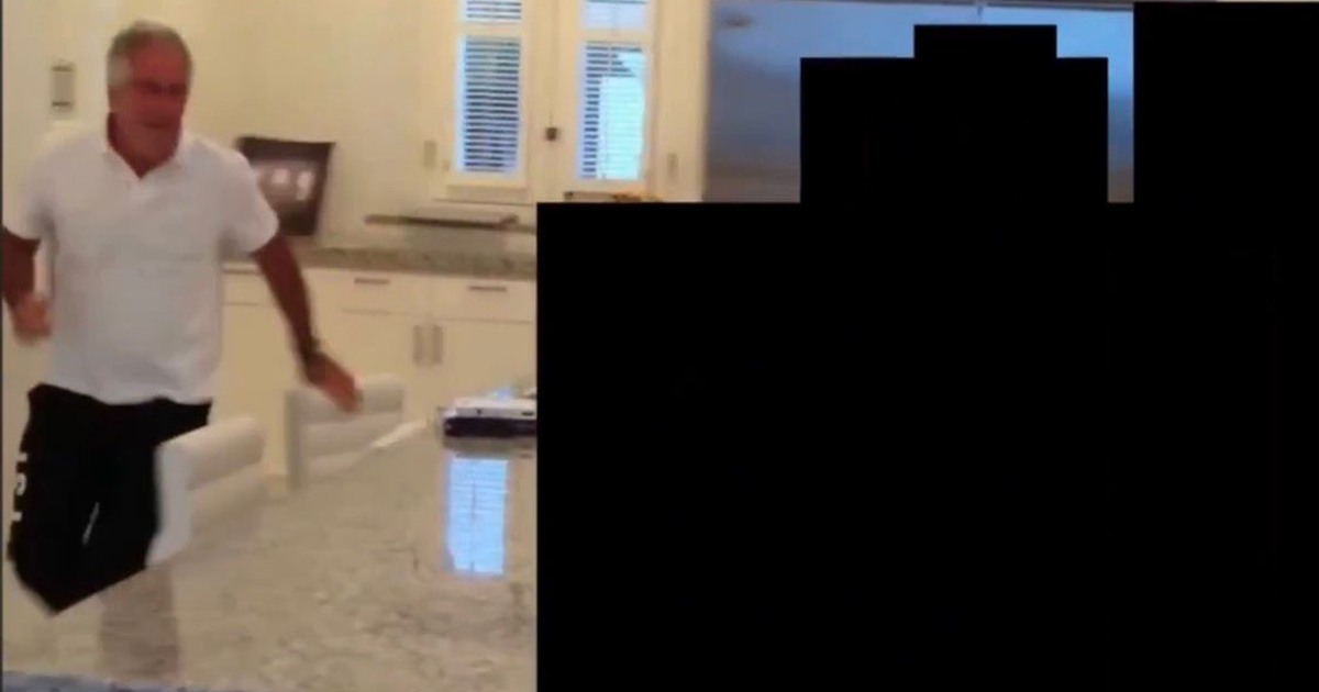 Epstein involucrado en acción de persecución.